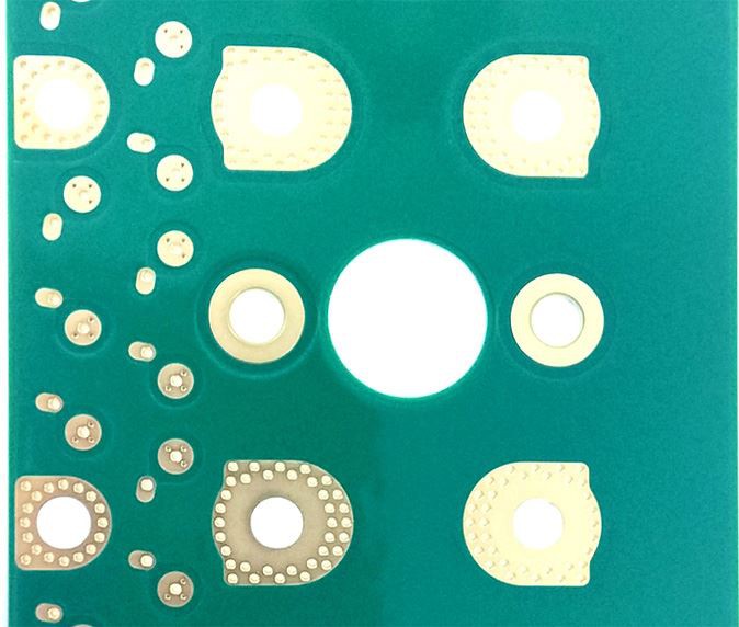 Šakinio krautuvo akumuliatoriaus PCB